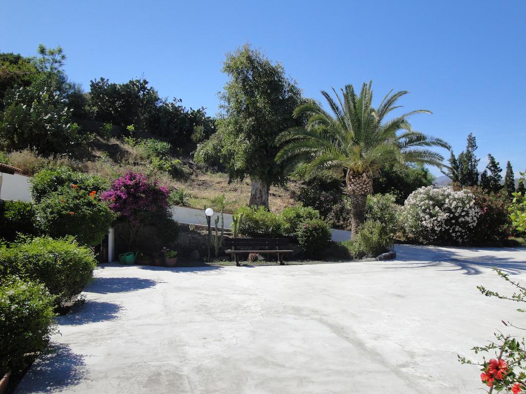 Casa Schmidt Bed & Breakfast Vulcano  Exterior photo